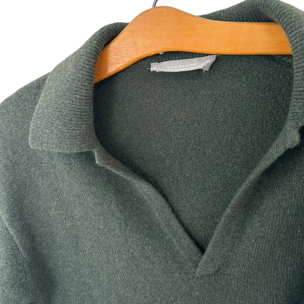 Everlane • Cashmere Polo Sweater - Picture 4 of 9
